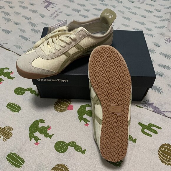 Onitsuka Tiger 1183C076-101 MEXICO 66 Beige Sports Shoes - Picture 4 of 6